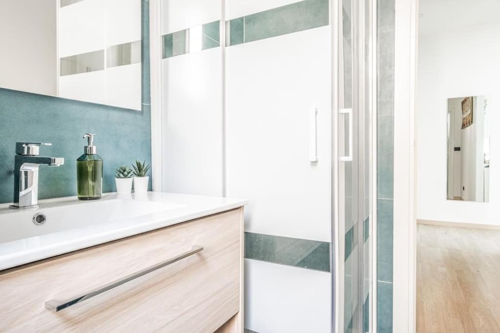Ferienwohnung Artistic House Navigli-Duomo Netflix & Design Mailand Exterior foto